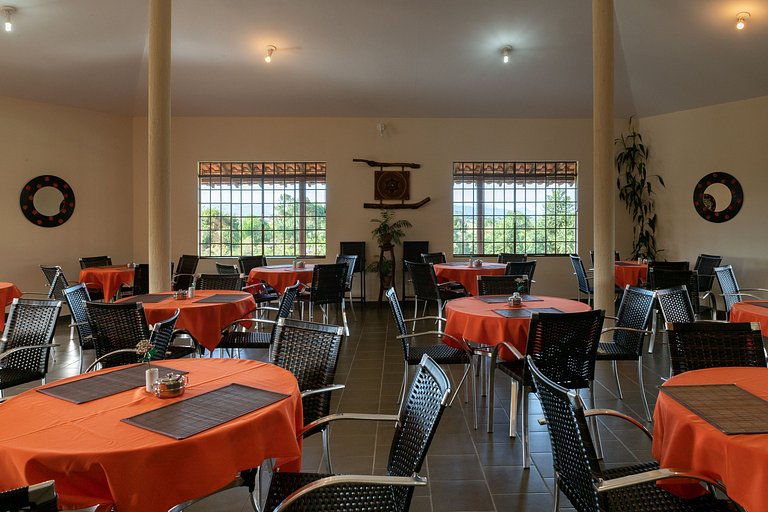 Suíte Luxo com ar-condicionado - Pousada Além das Formas