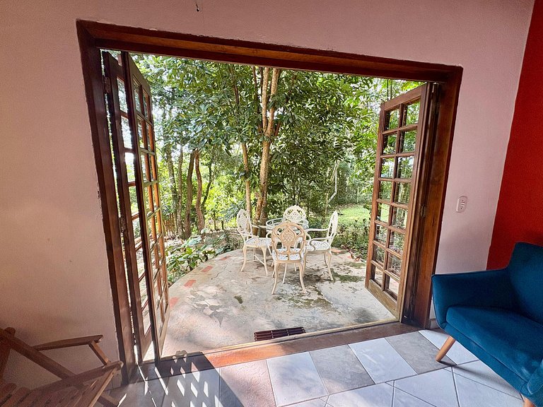 Casa Amarela – Refúgio na natureza – Rota do vinho