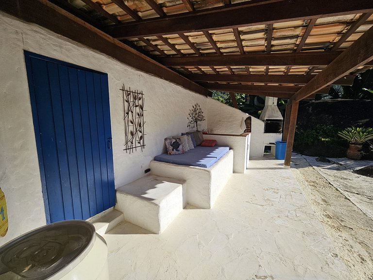 Villa com 6 suítes - Praia do Léo