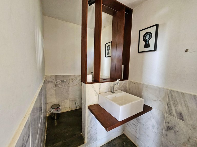 Villa com piscina, loft e 5 Suítes – Praia do Léo