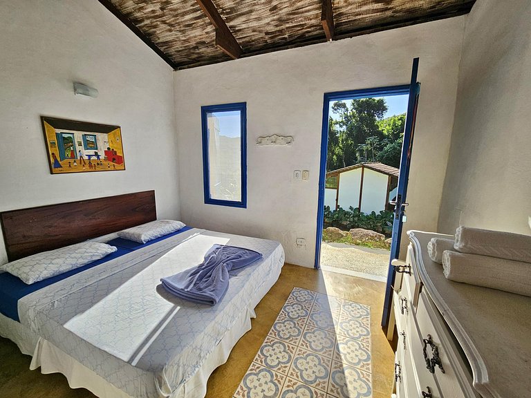 Villa com 6 suítes - Praia do Léo