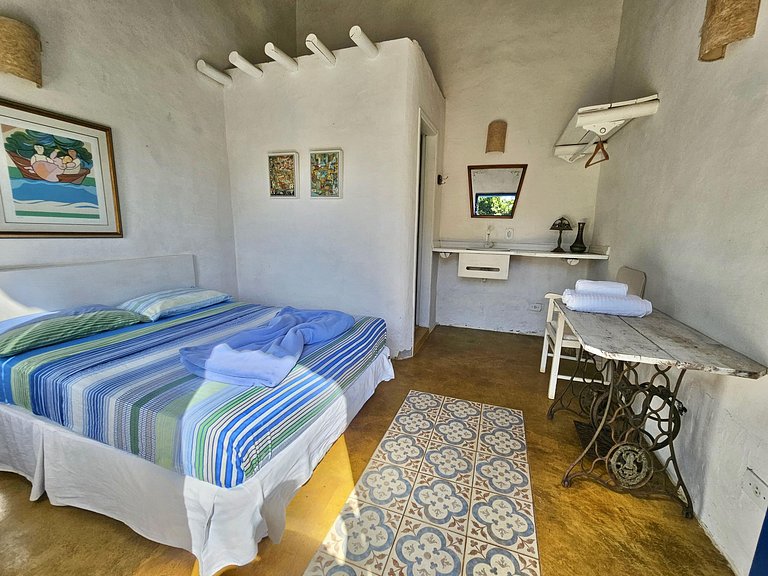 Villa com piscina, loft e 5 Suítes – Praia do Léo