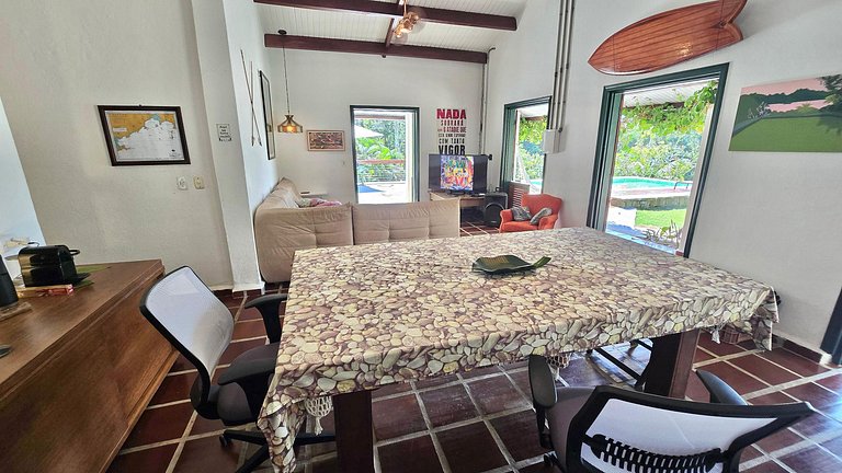 Casa com Piscina Aquecida e Vista Deslumbrante