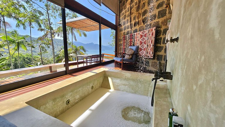 Loft Exclusivo com Banheira e Vista Espetacular