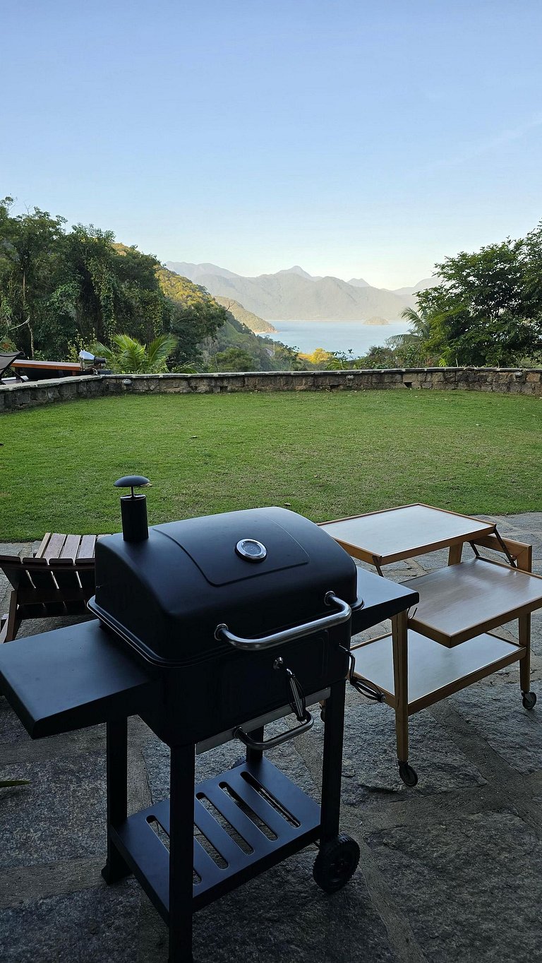 Casa com Piscina Aquecida e Vista Para o Mar