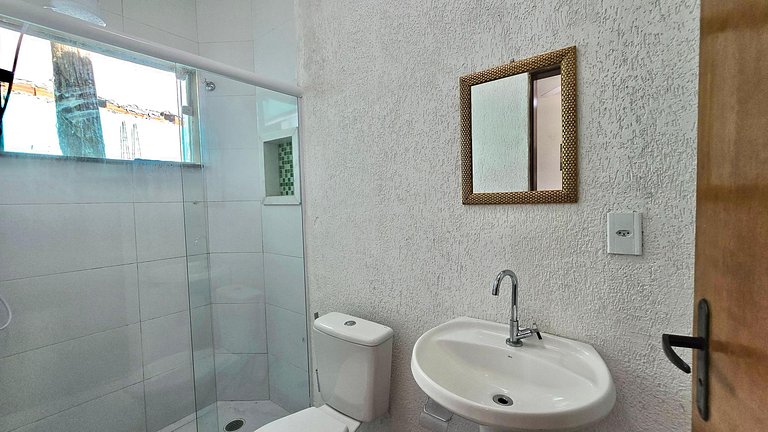 Suíte Perto da Praia de Ubatumirim - Até 4 pessoas