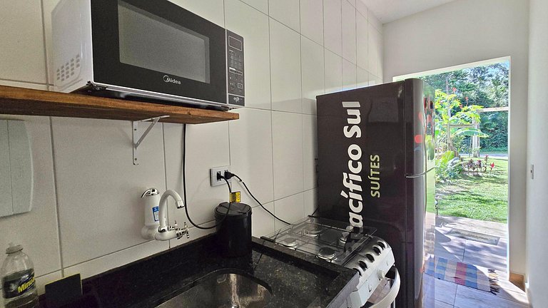 Suíte Perto da Praia de Ubatumirim - Até 4 pessoas