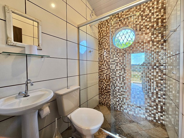 Chalé Amarelo - Pão Sobre as Águas