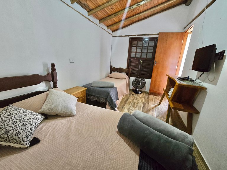 Chalé Família - Vila Carrancas Centro